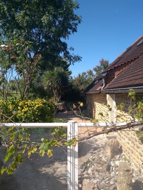 Domaine Oustau Cassou Chez Yanou Et Yanetto Villa Sevignacq Exterior photo